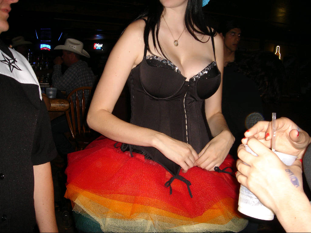 Gilleys-21.jpg