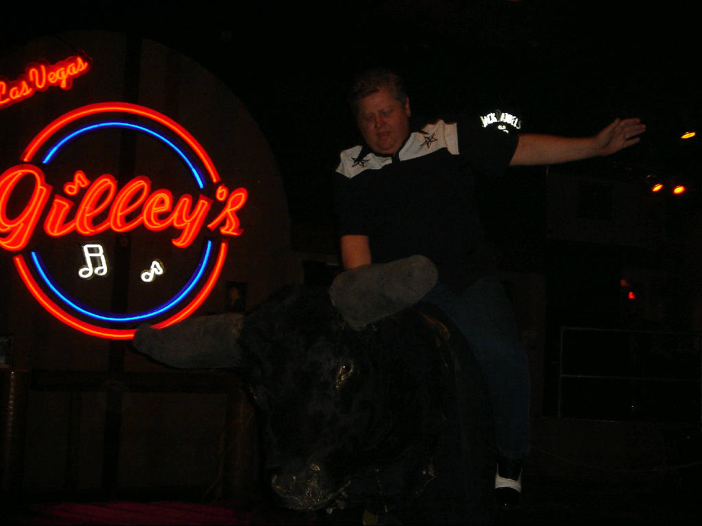 Gilleys-27.jpg