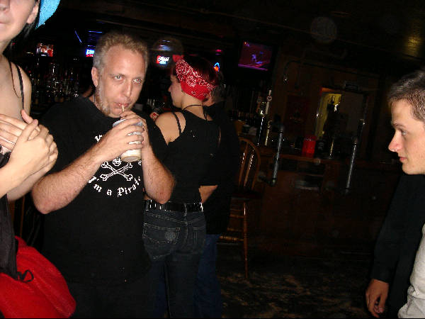 Gilleys-15.jpg