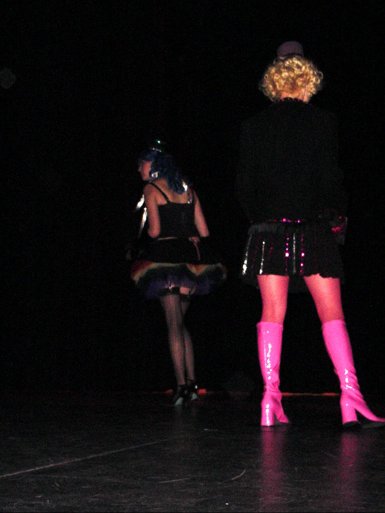 TrixieRevue04.jpg