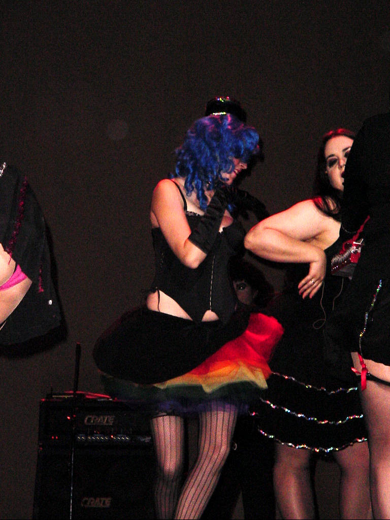 TrixieRevue18.jpg