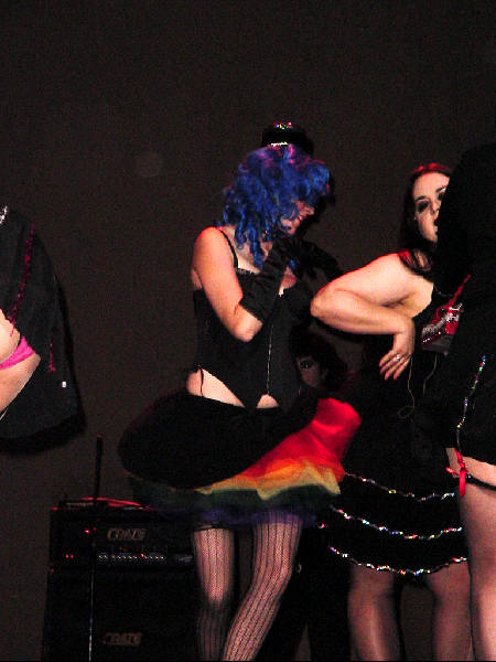 TrixieRevue18.jpg