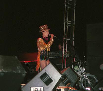 Reign... Still Singin'